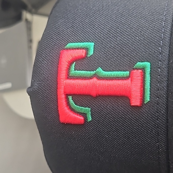 Limited Edition Texas Rangers A Frame Sugar Skull Snapback NWT - Picture 5 of 11